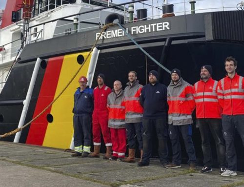 El BREMEN FIGHTER estrena imagen con los colores de la guardia costera alemana en el mar el Báltico