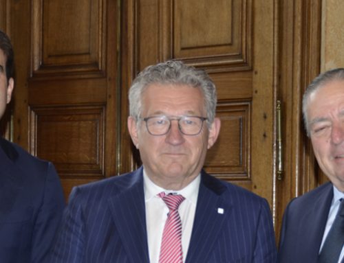 Mr. Vicente Boluda Fos receives the Silver Medal of the city of Bruges in Belgium
